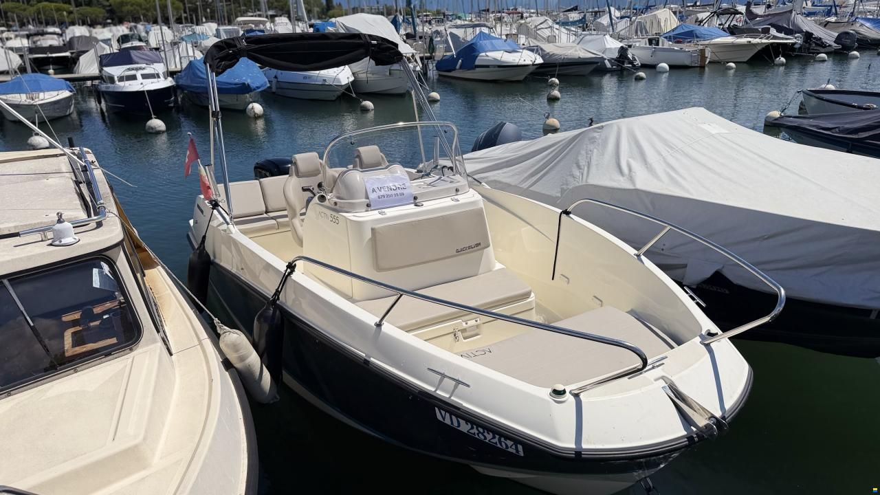 Quicksilver 555 Open