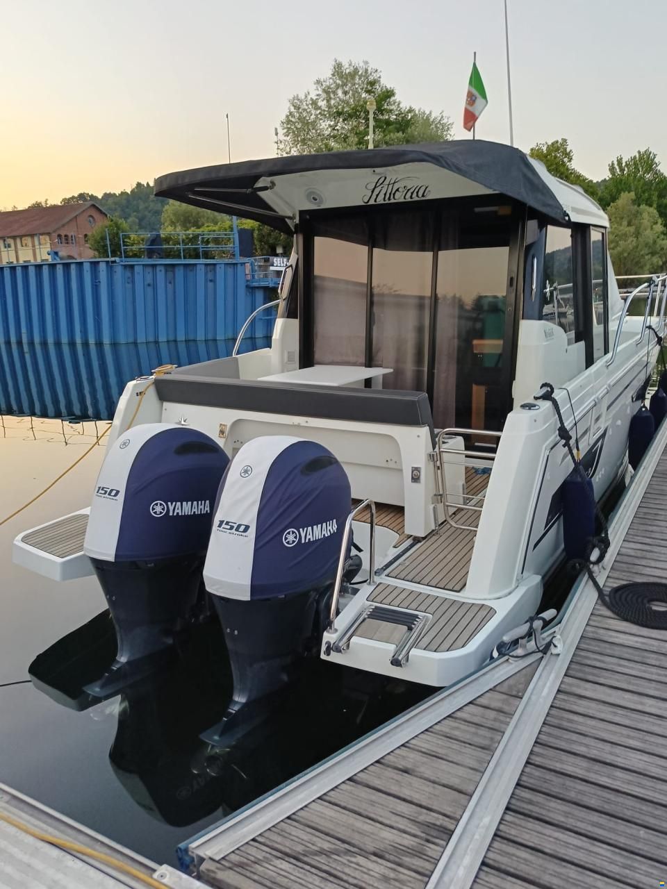 Jeanneau Merry Fisher 895
