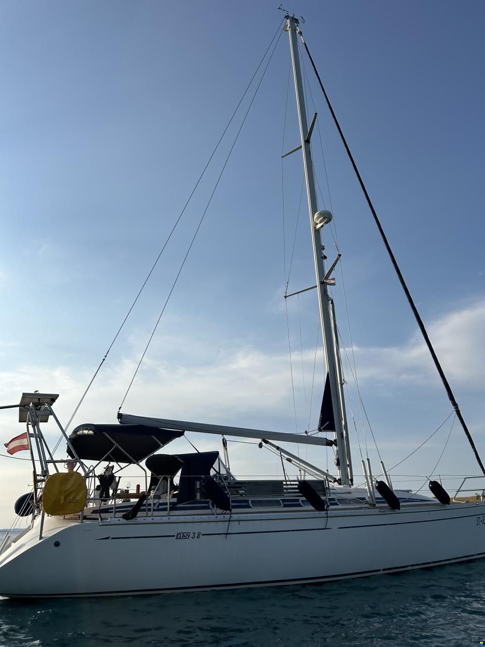 Elan 38
