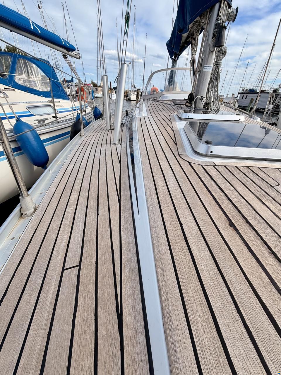 Grand Soleil 343