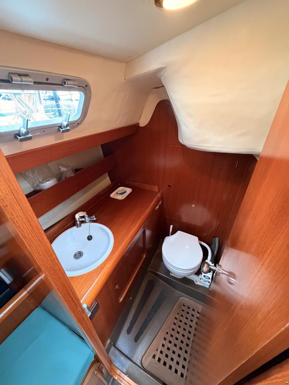 Grand Soleil 343