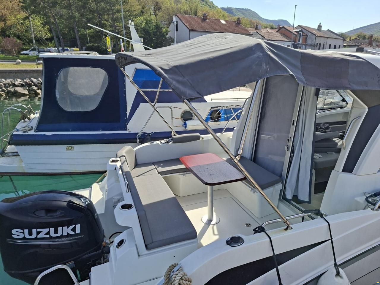 Beneteau Antares 8 OB