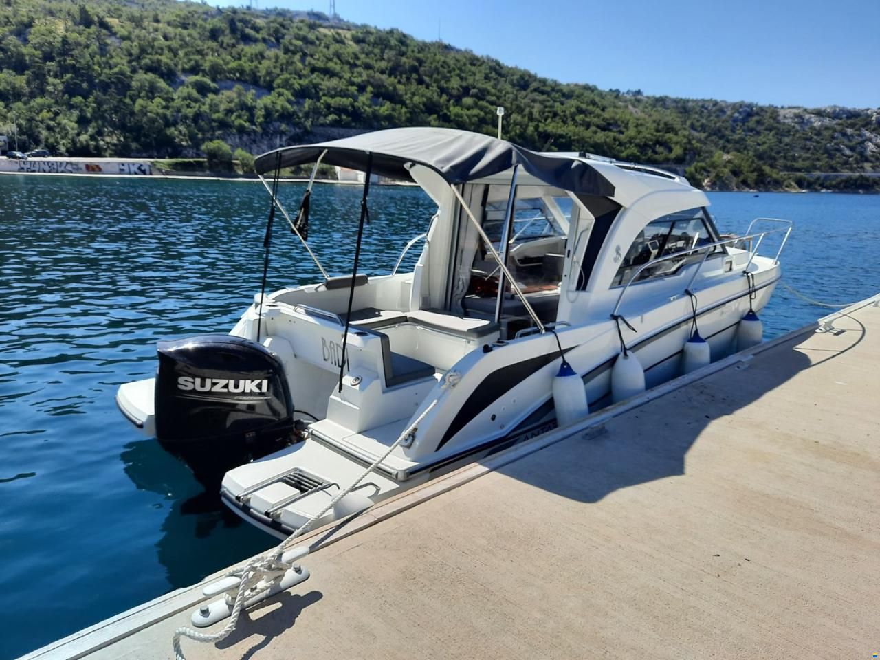 Beneteau Antares 8 OB