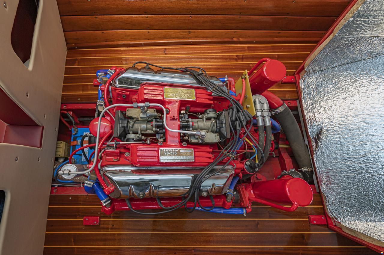 Chris Craft 18&rsquo; Continental Custom