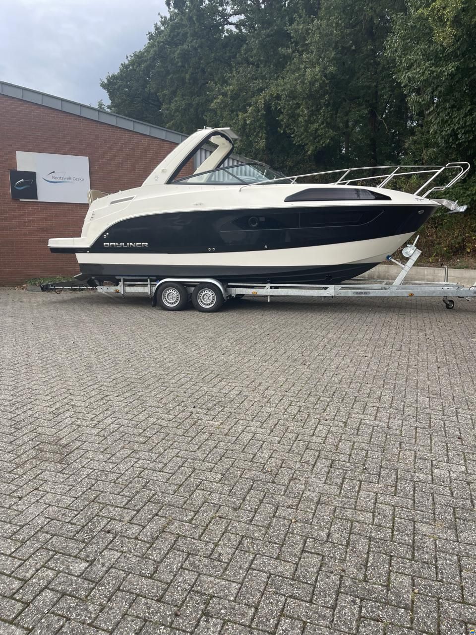 Bayliner Ciera 8