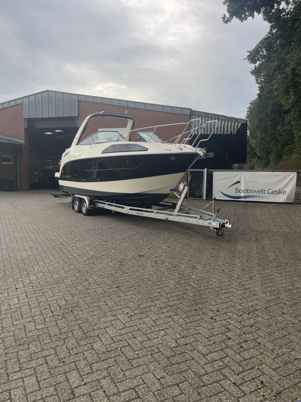 Bayliner Ciera 8