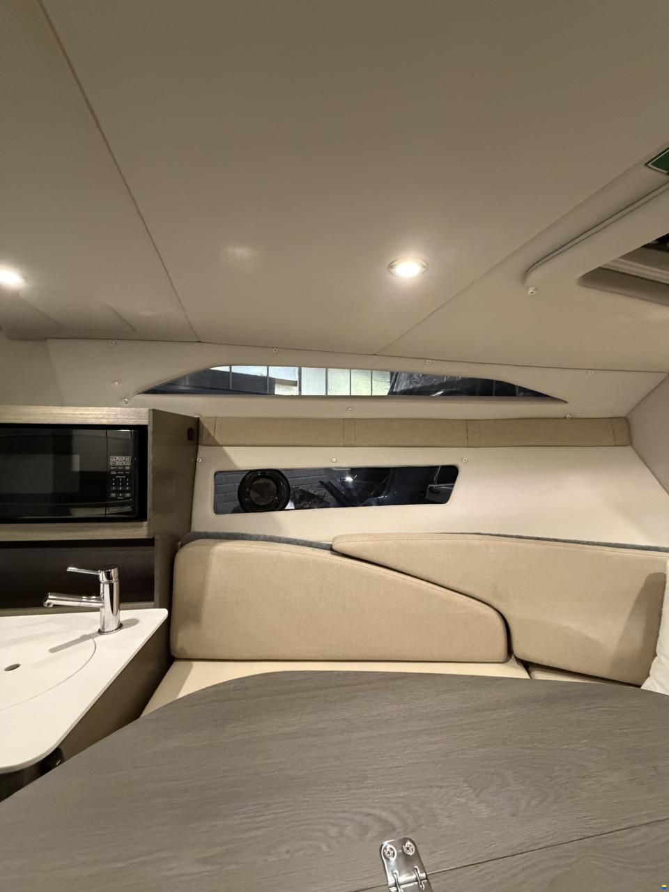 Bayliner Ciera 8