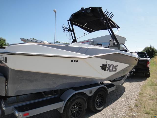 AXIS T220 2024 &ndash; Malibu Monsoon M5Di