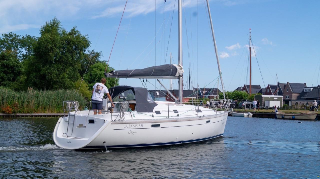 Beneteau OCEANIS 331