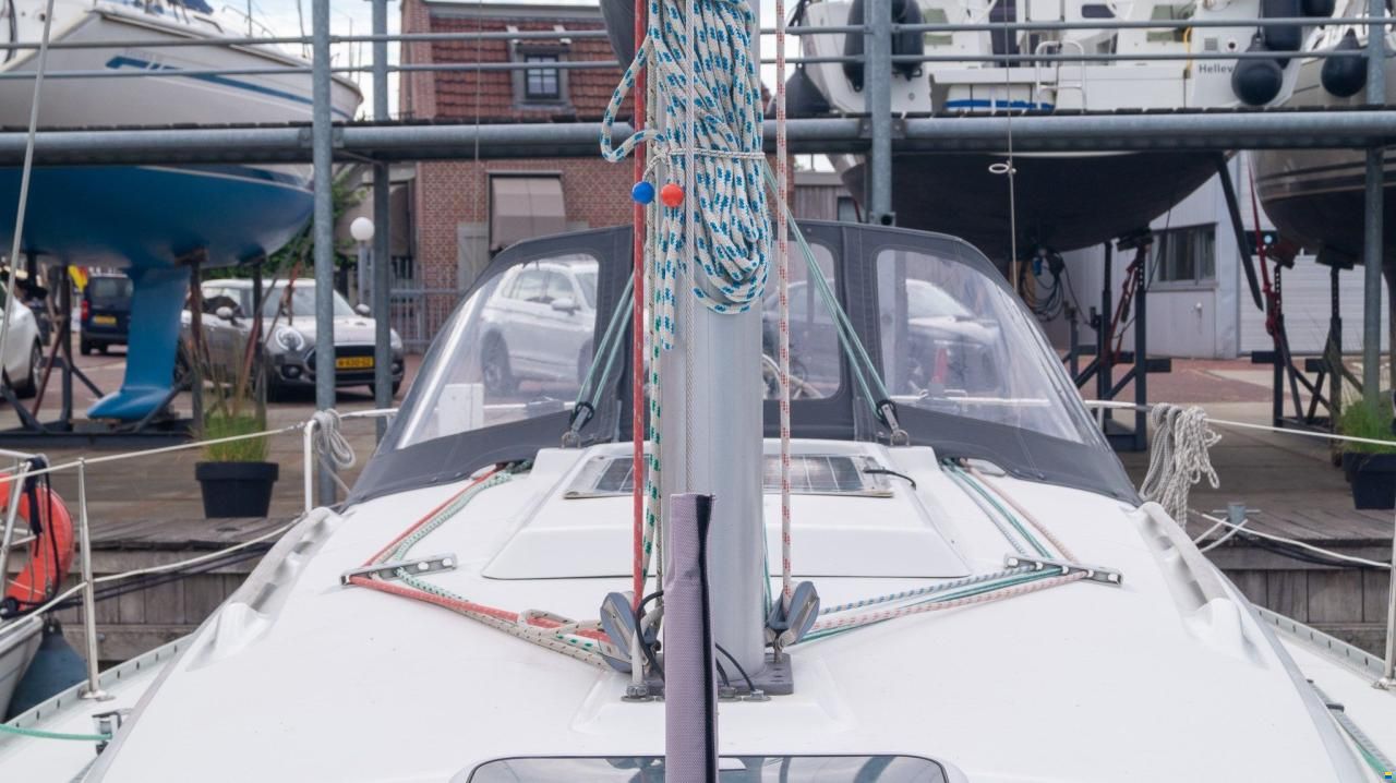 Beneteau OCEANIS 331
