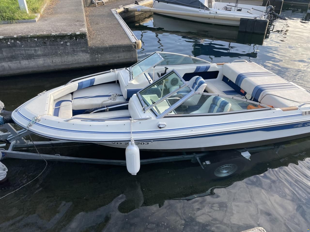 Sea Ray 160 Bowrider