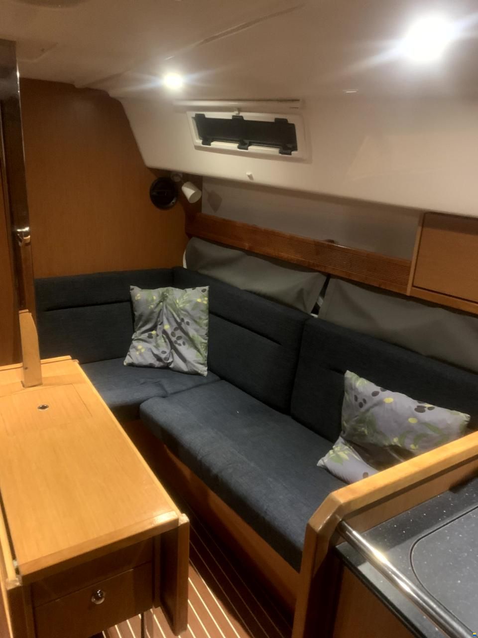Bavaria Cruiser 32