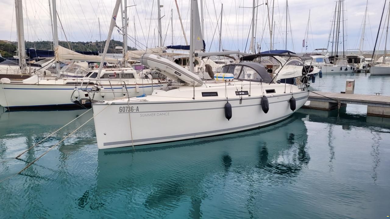 Bavaria Cruiser 32
