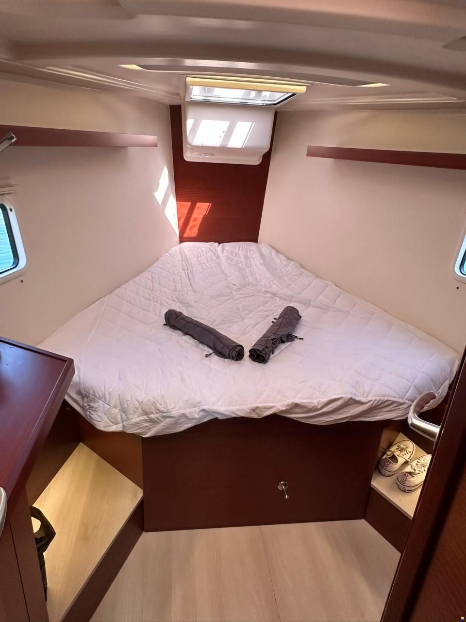 Hanse 418