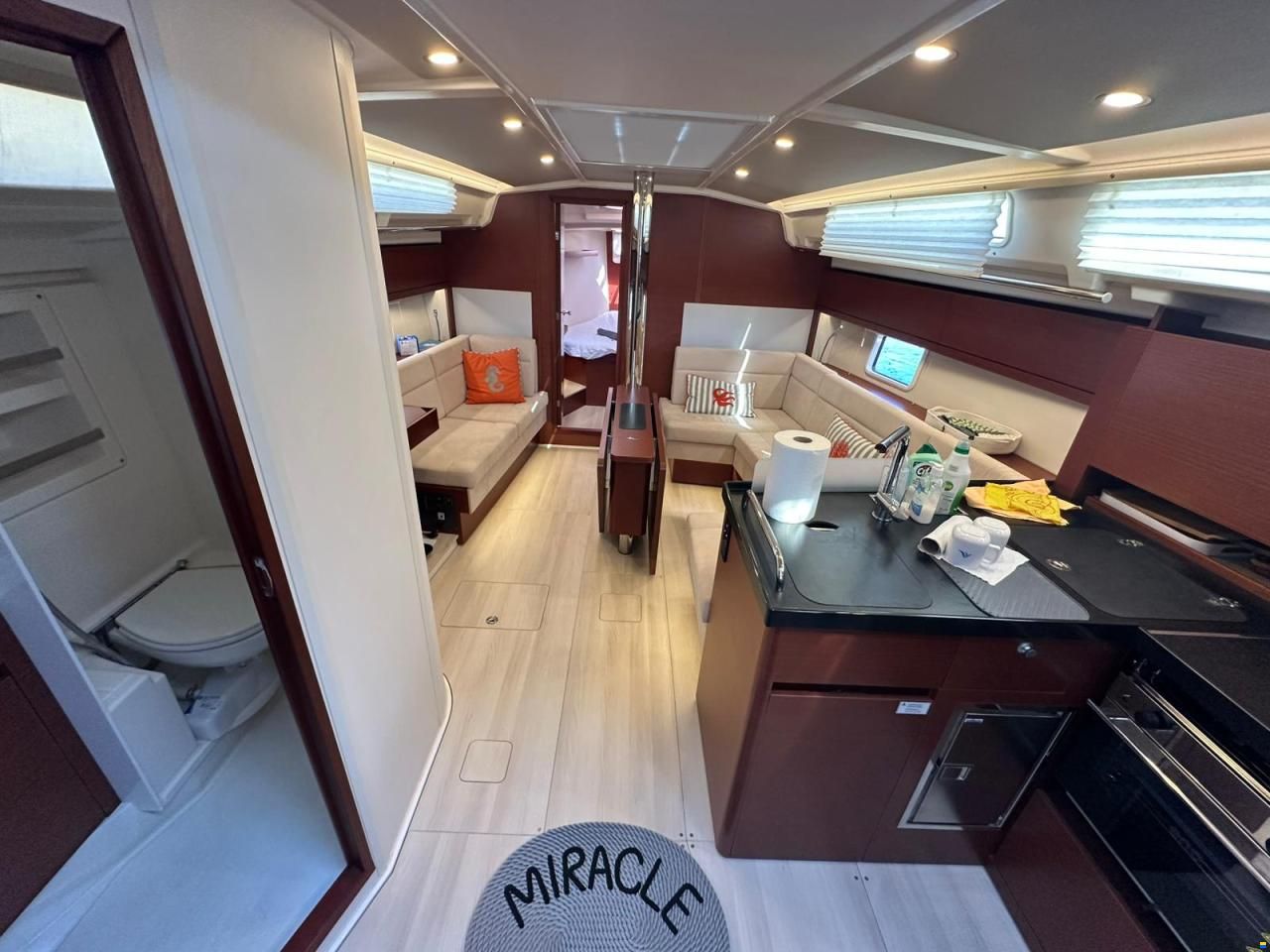 Hanse 418