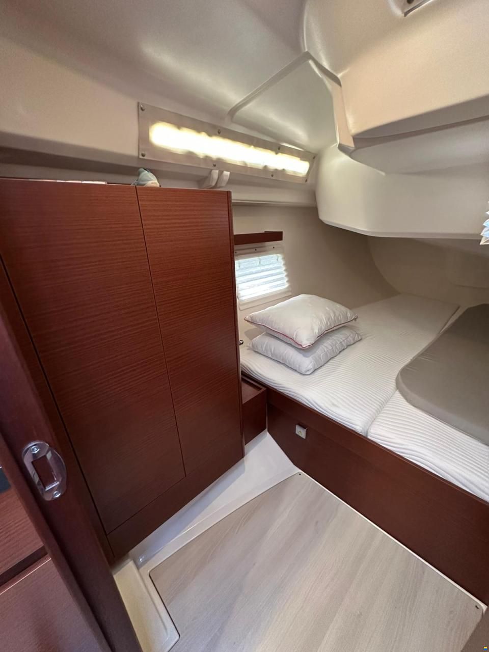 Hanse 418
