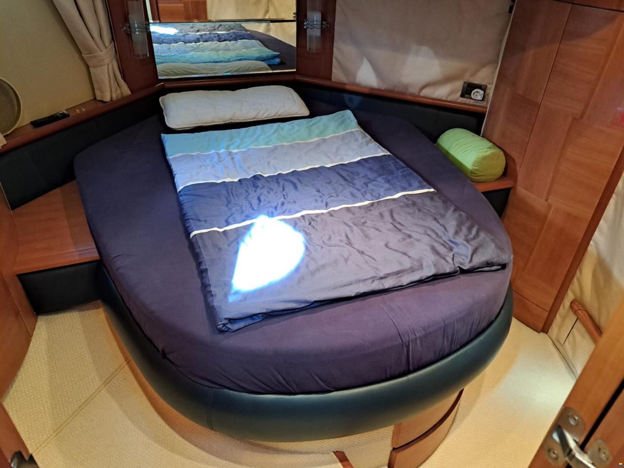 Azimut 50