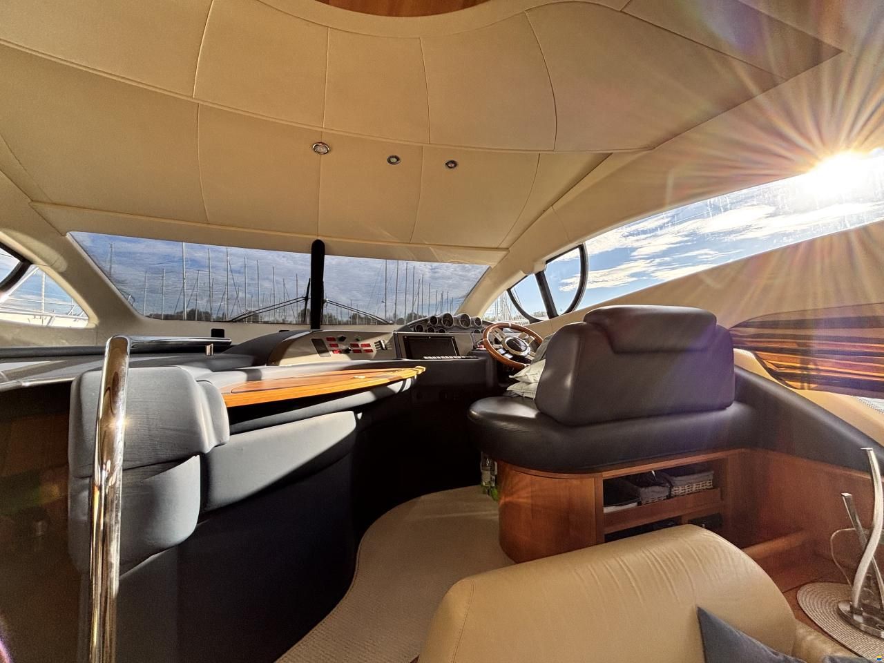 Azimut 50