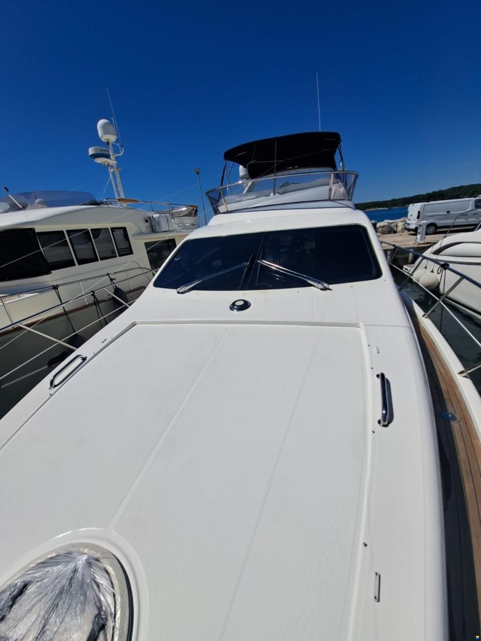 Azimut 50