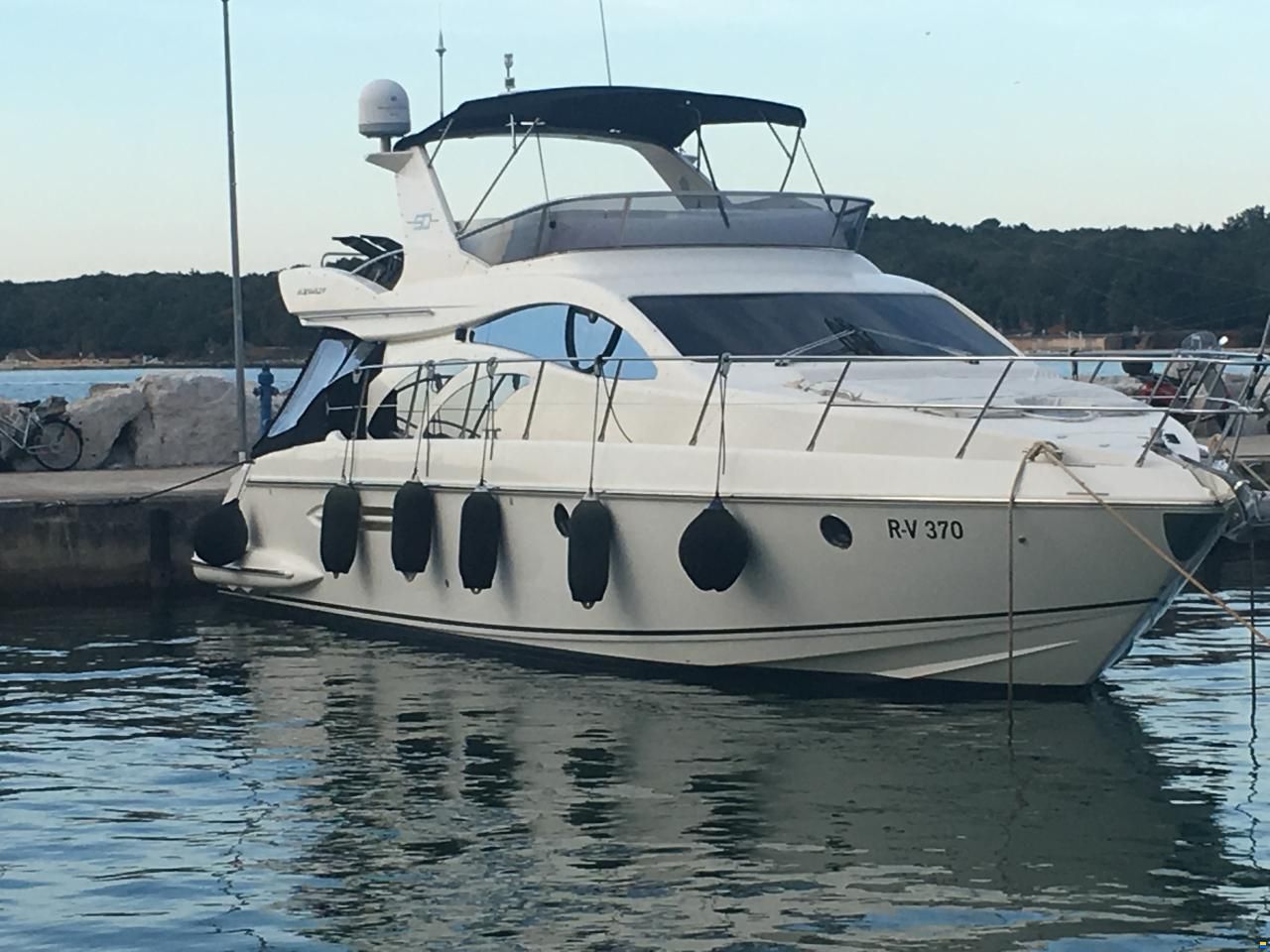 Azimut 50
