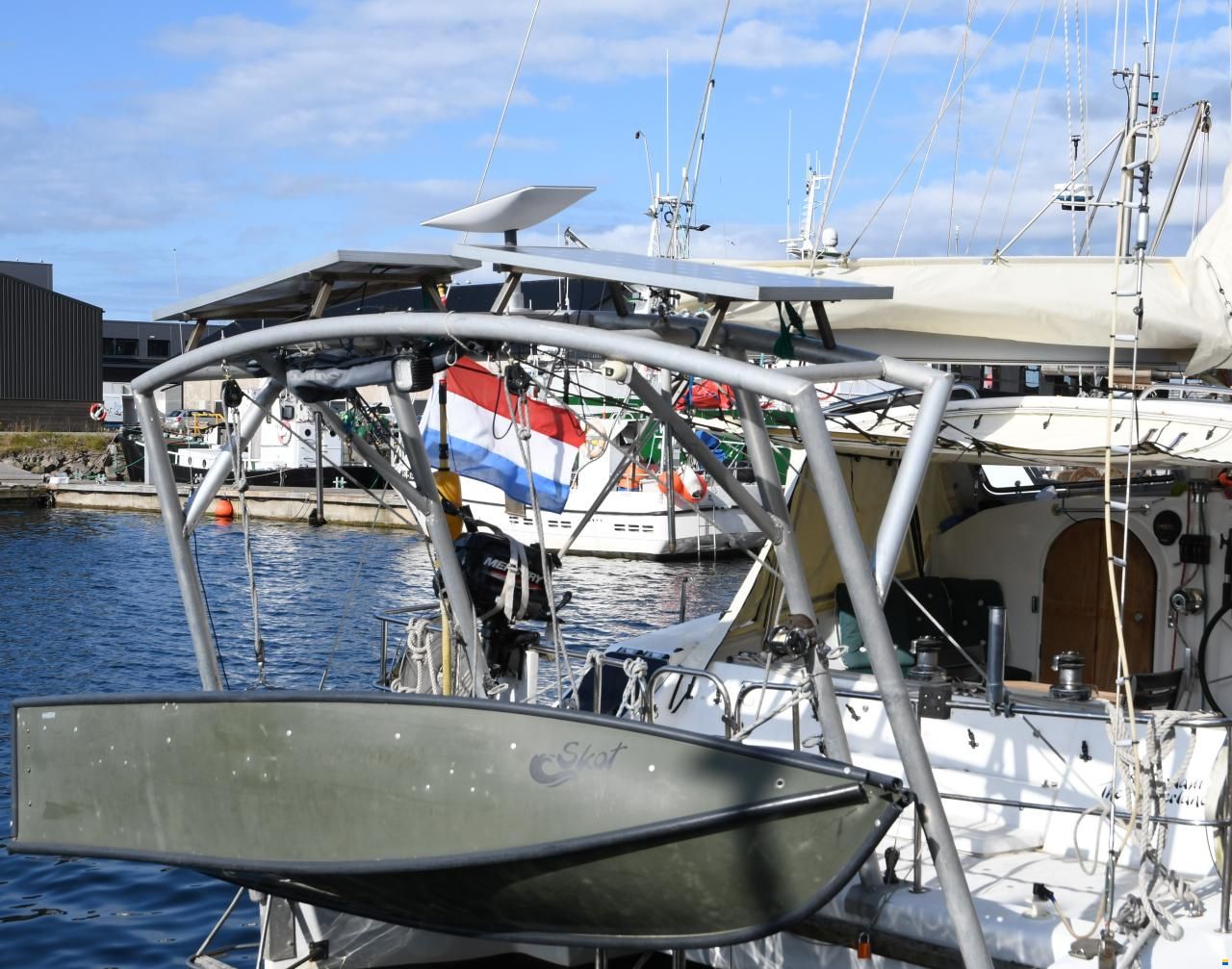 Prout 37 Snowgoose Elite