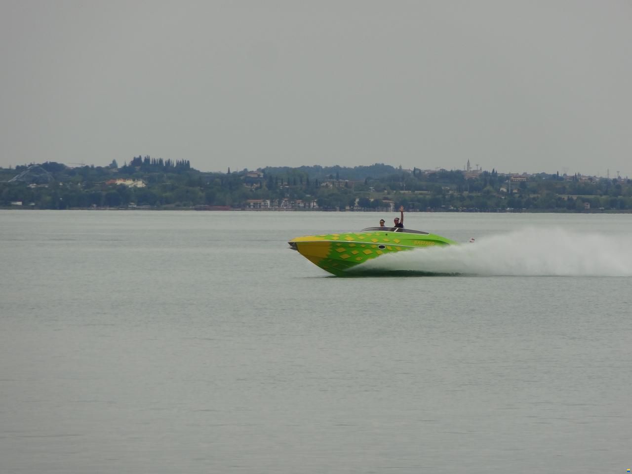Performance 807