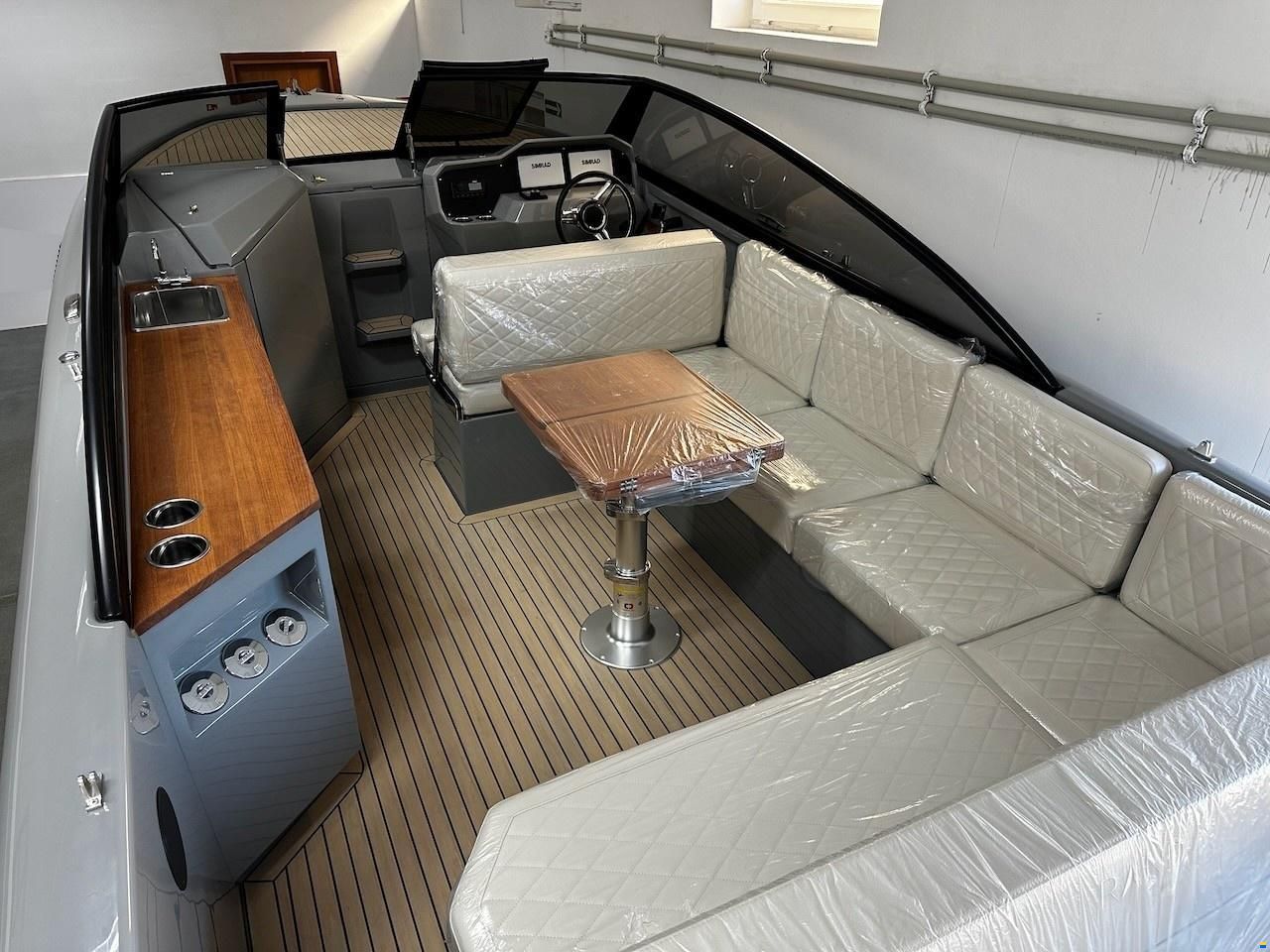 Rand Leisure 28