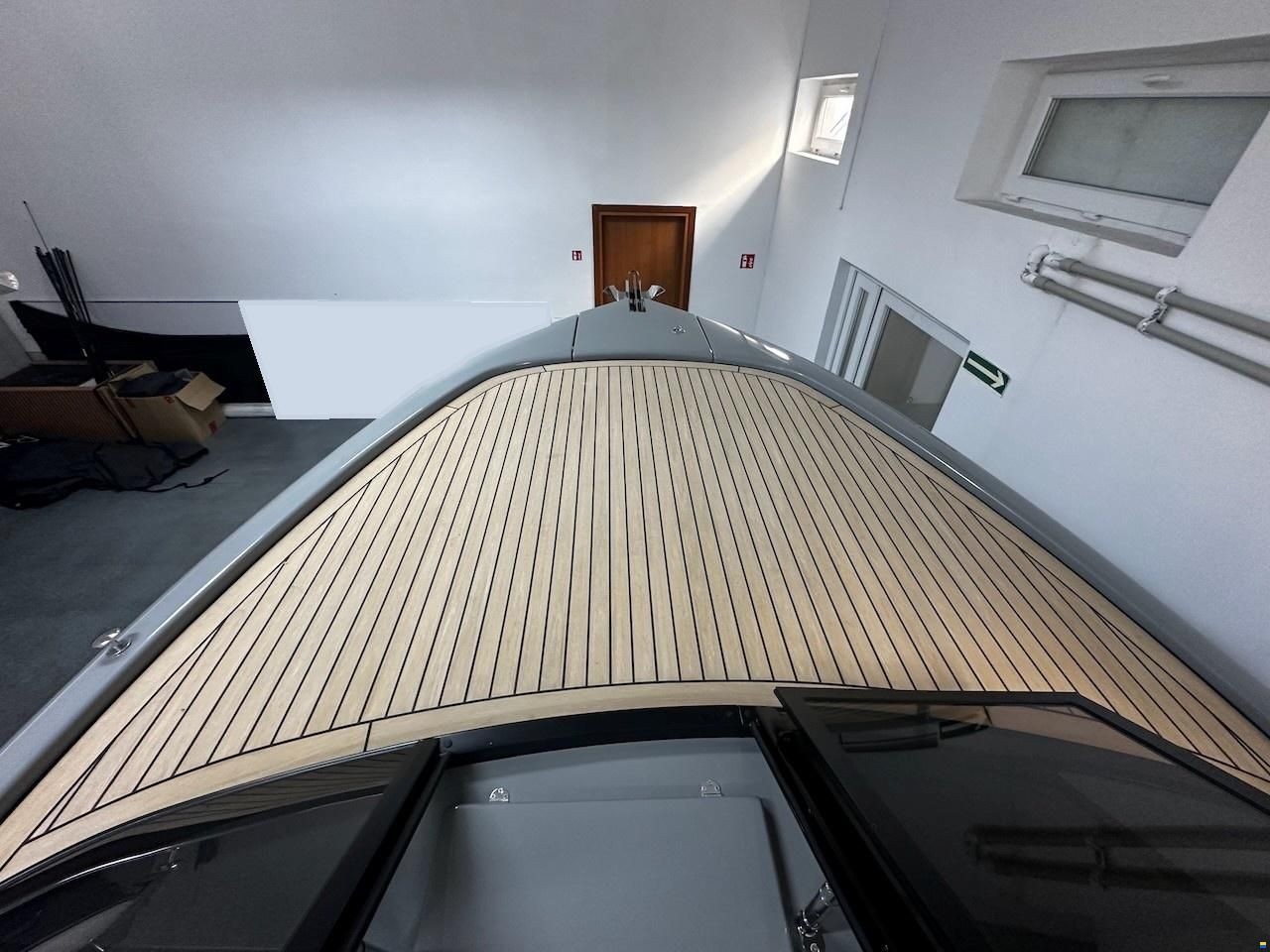 Rand Leisure 28