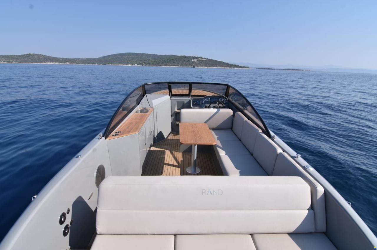 Rand Leisure 28