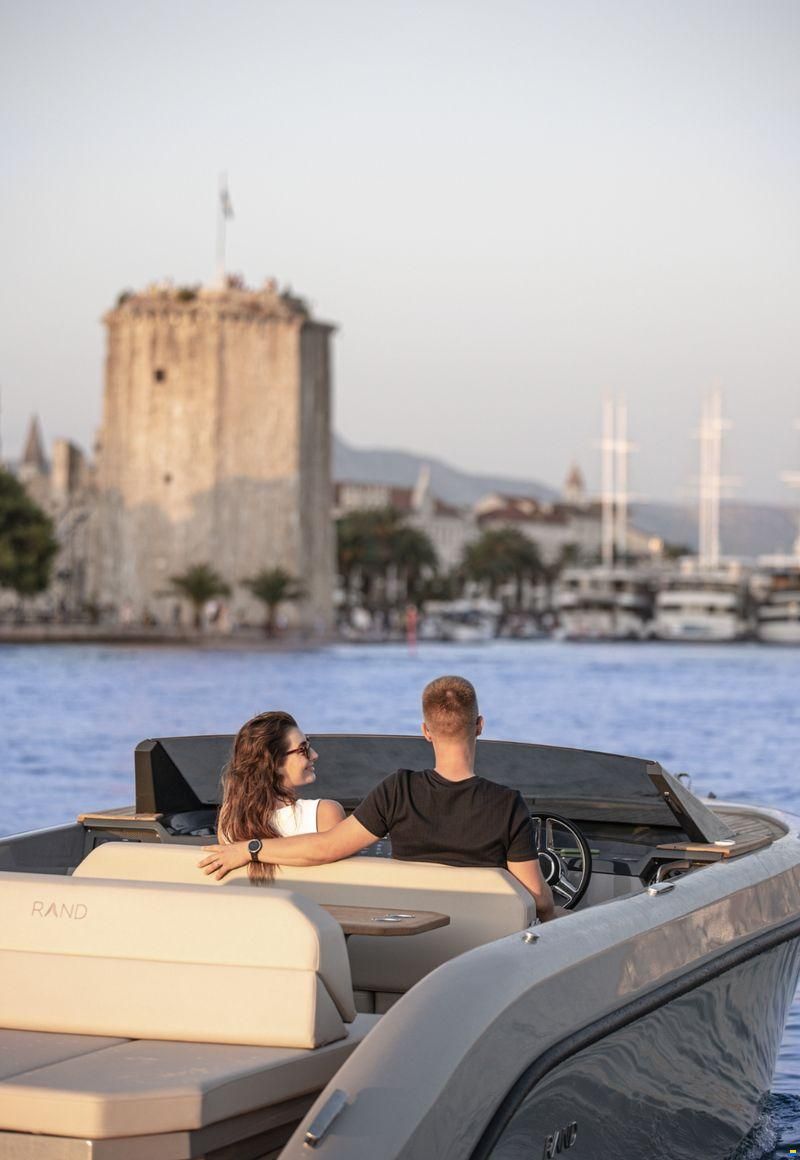 Rand Spirit 25