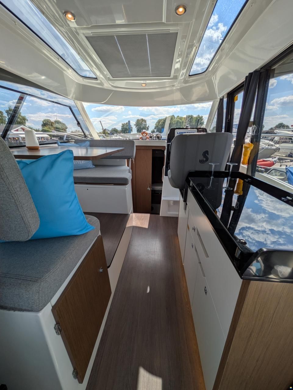 Beneteau Antares 9