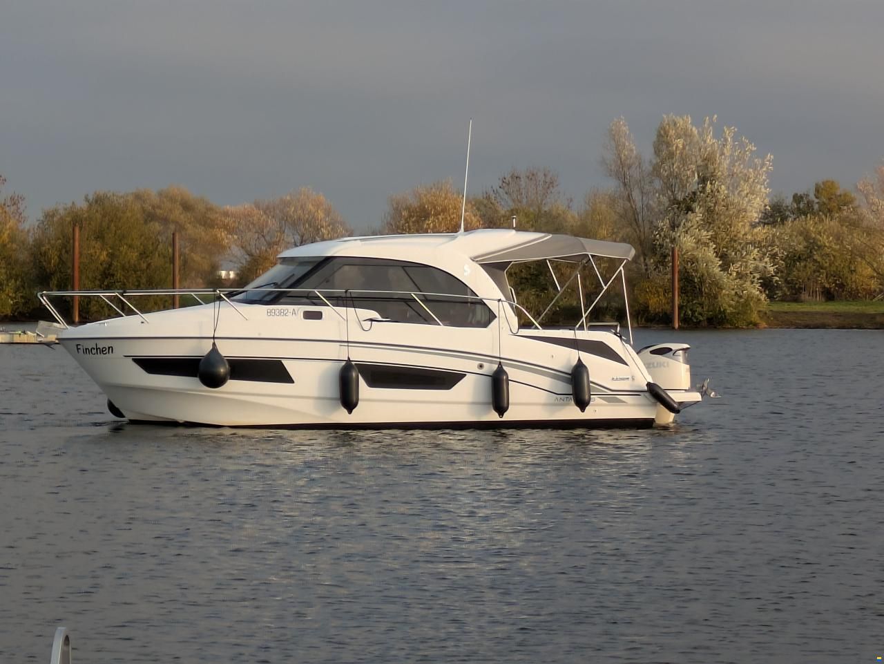 Beneteau Antares 9