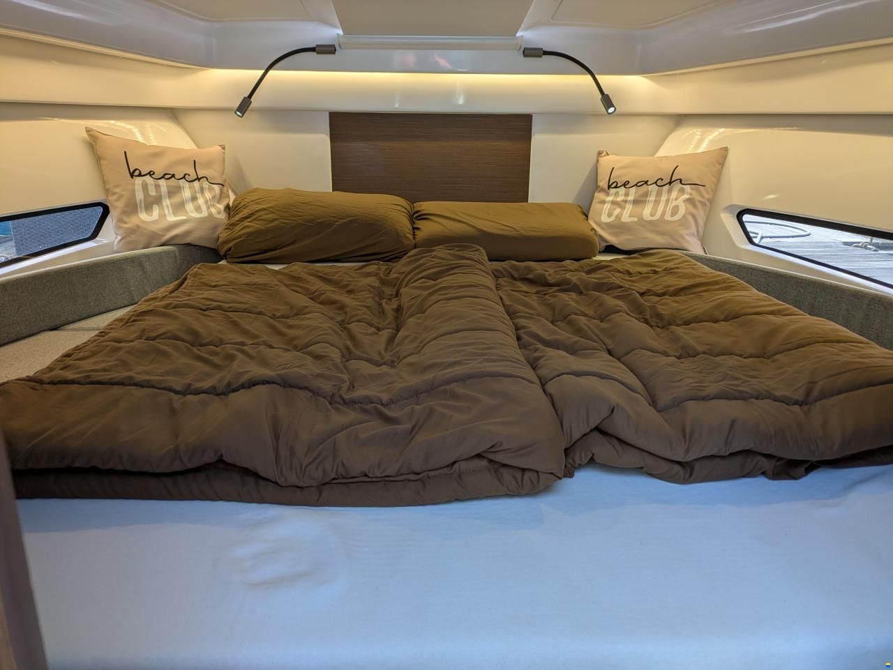 Beneteau Antares 9