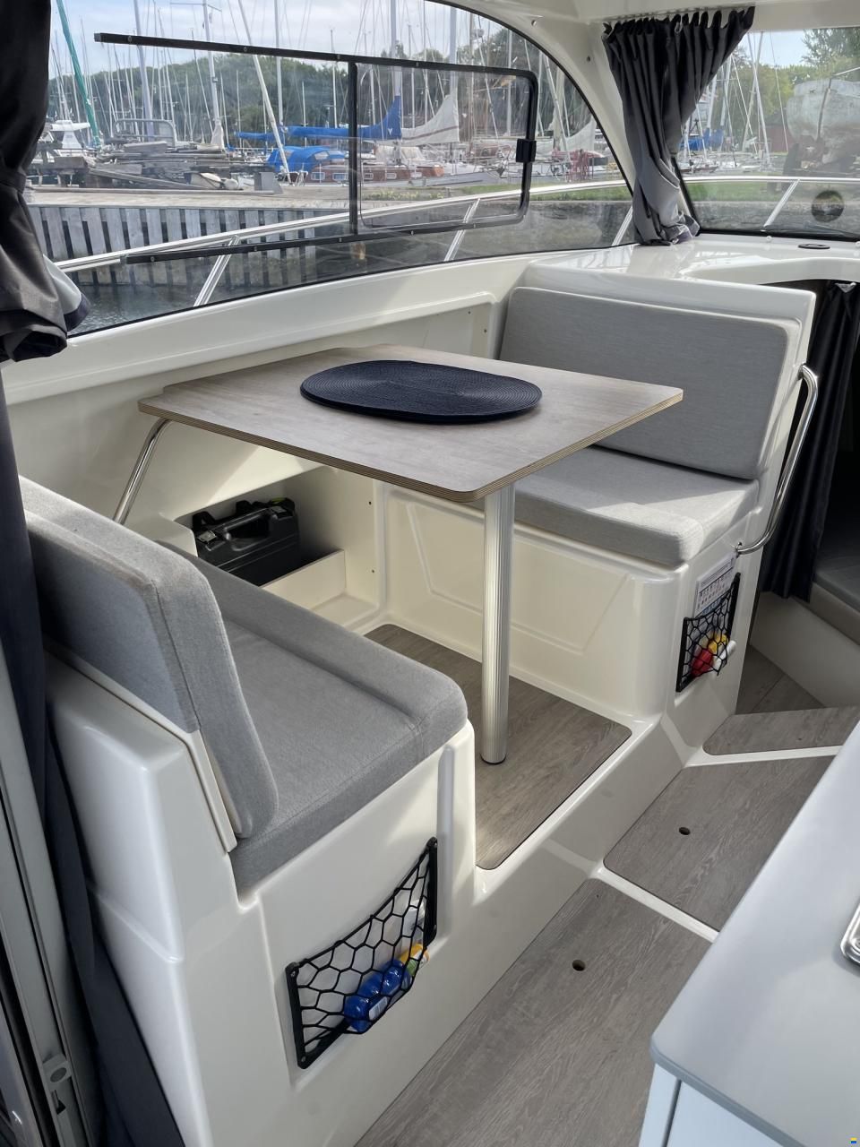 Quicksilver Activ 755 Weekend