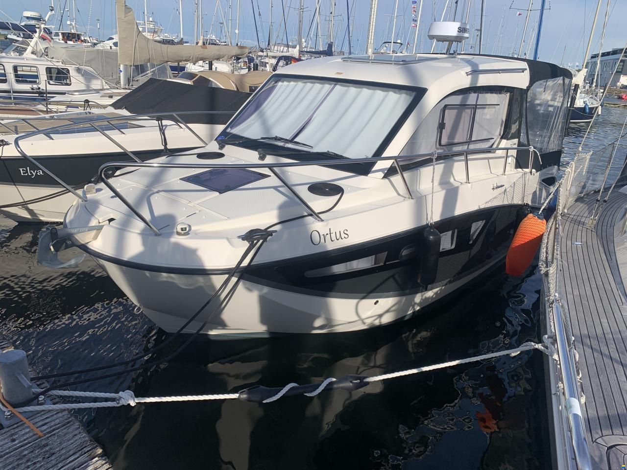 Quicksilver Activ 755 Weekend