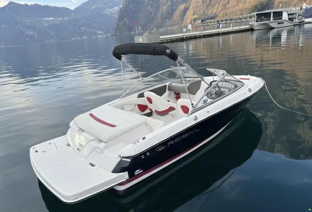 Regal 1900 Bowrider