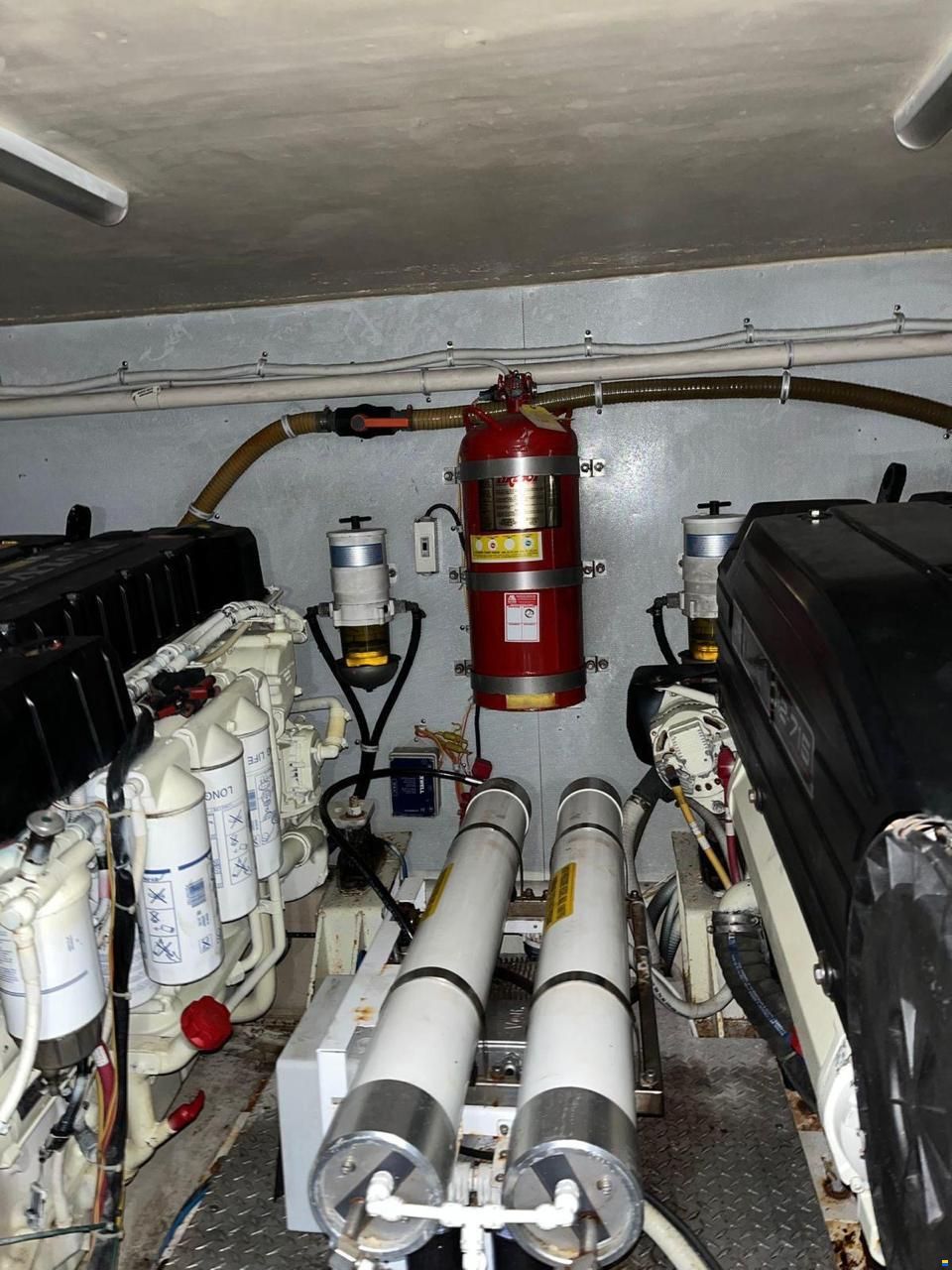 Marquis 52