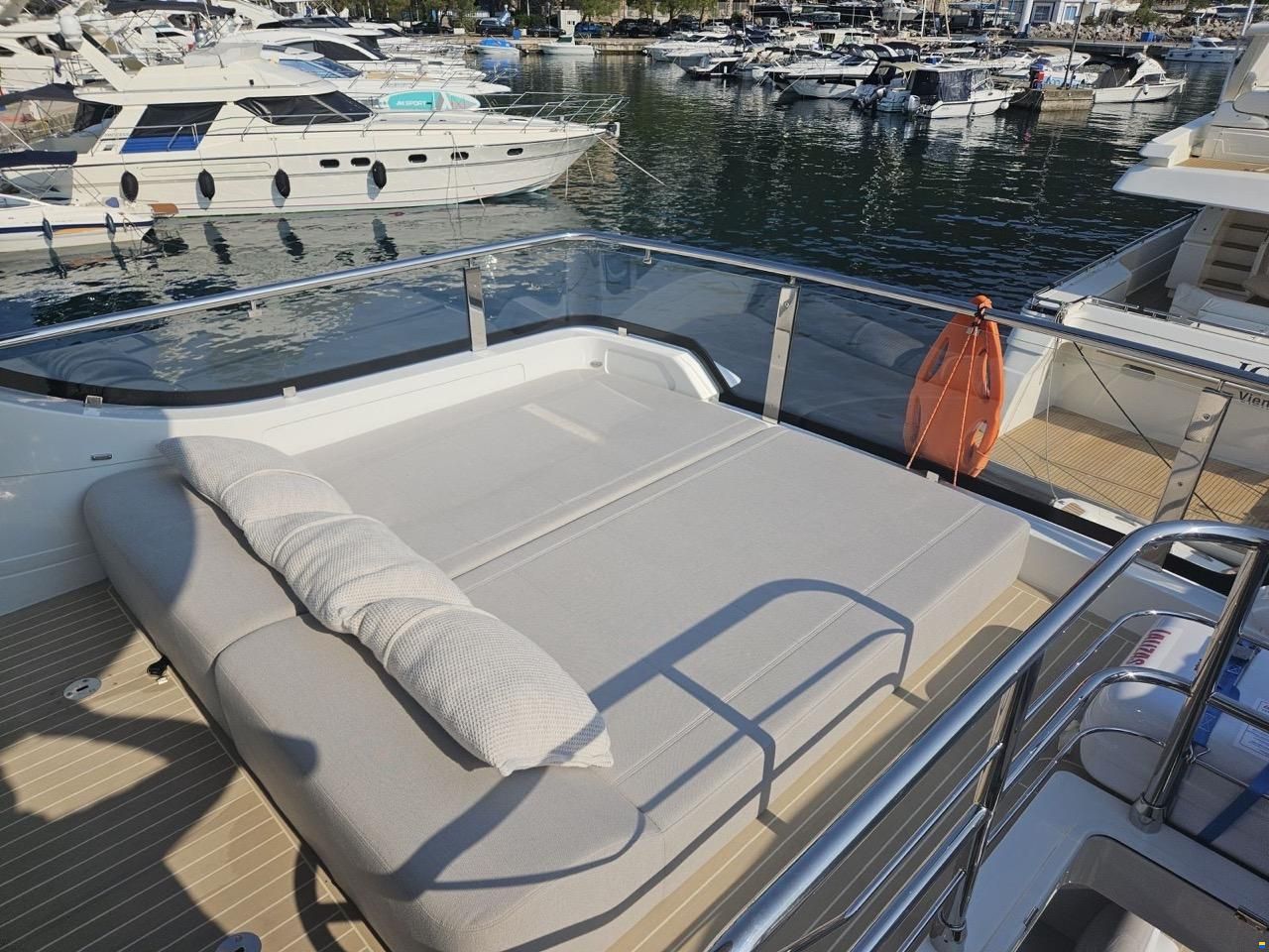 Galeon 560 Fly, 2025