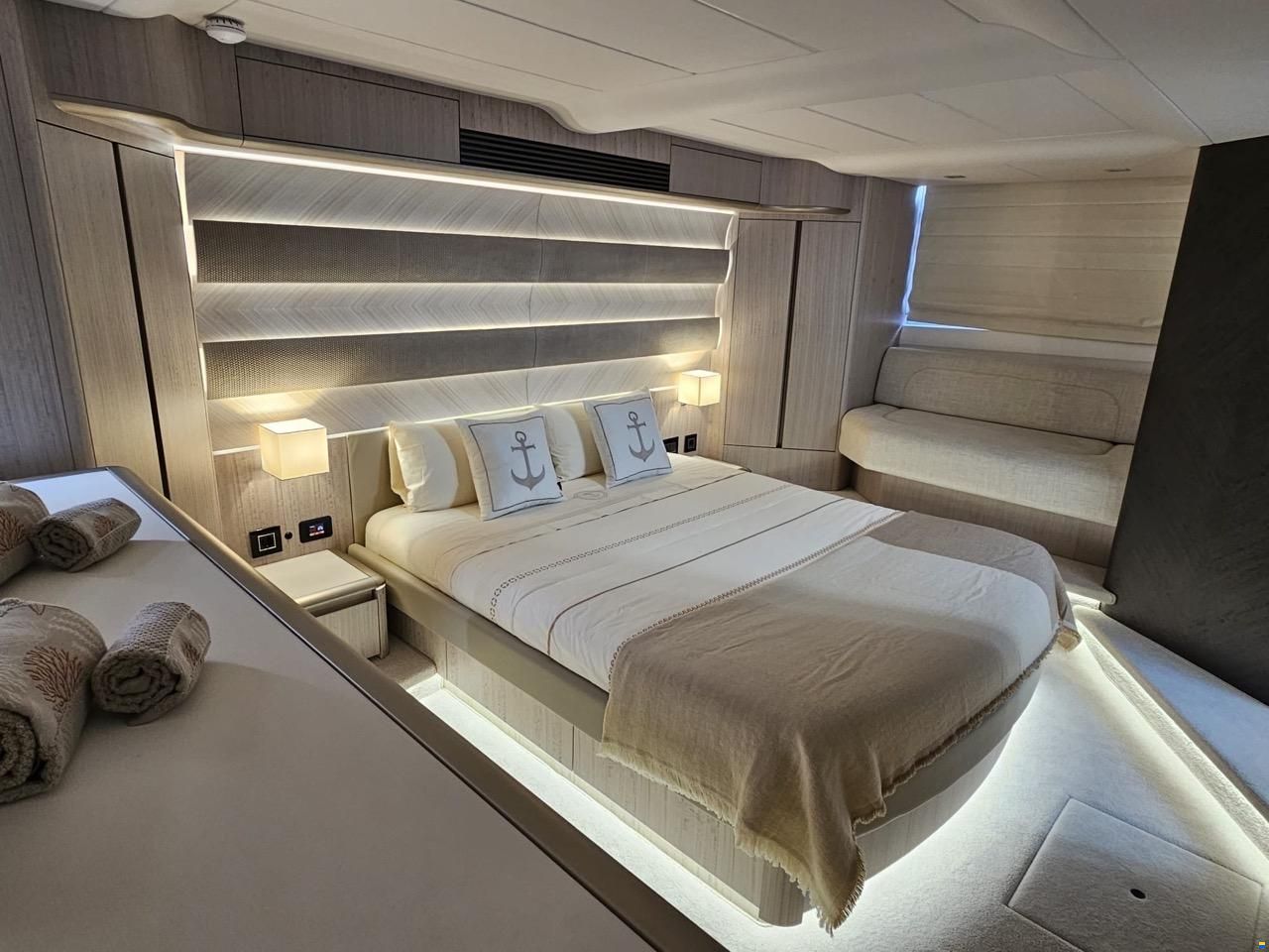 Galeon 560 Fly, 2025