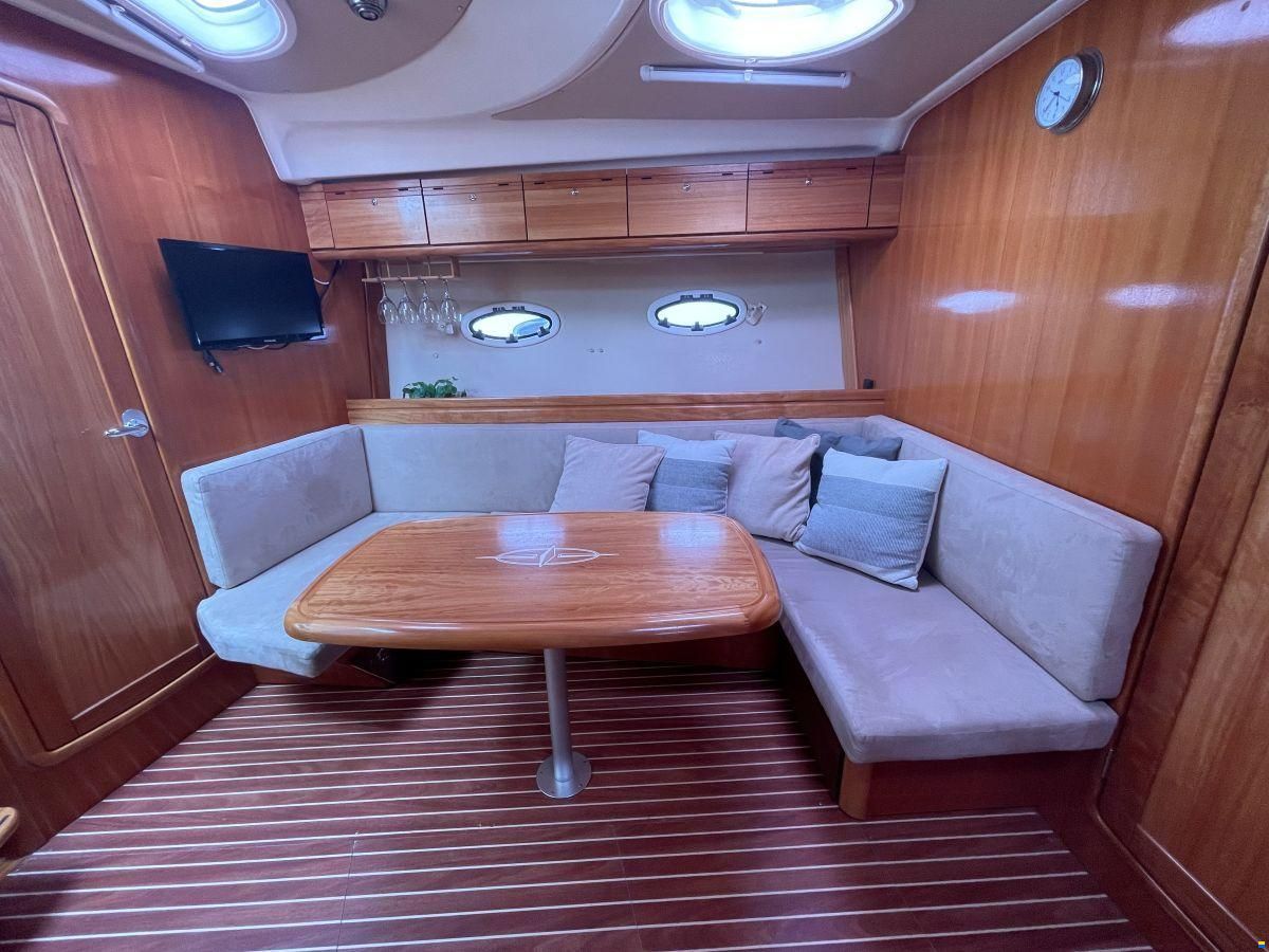 Bavaria 37 Sport
