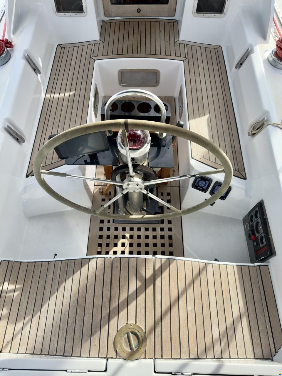 Beneteau First 38