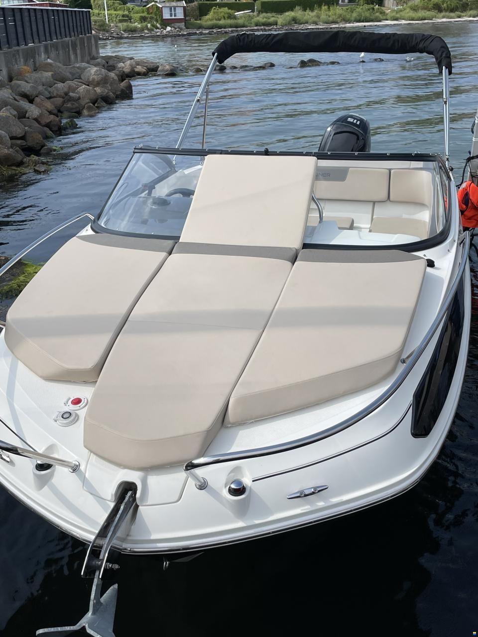 Bayliner VR5 Cuddy