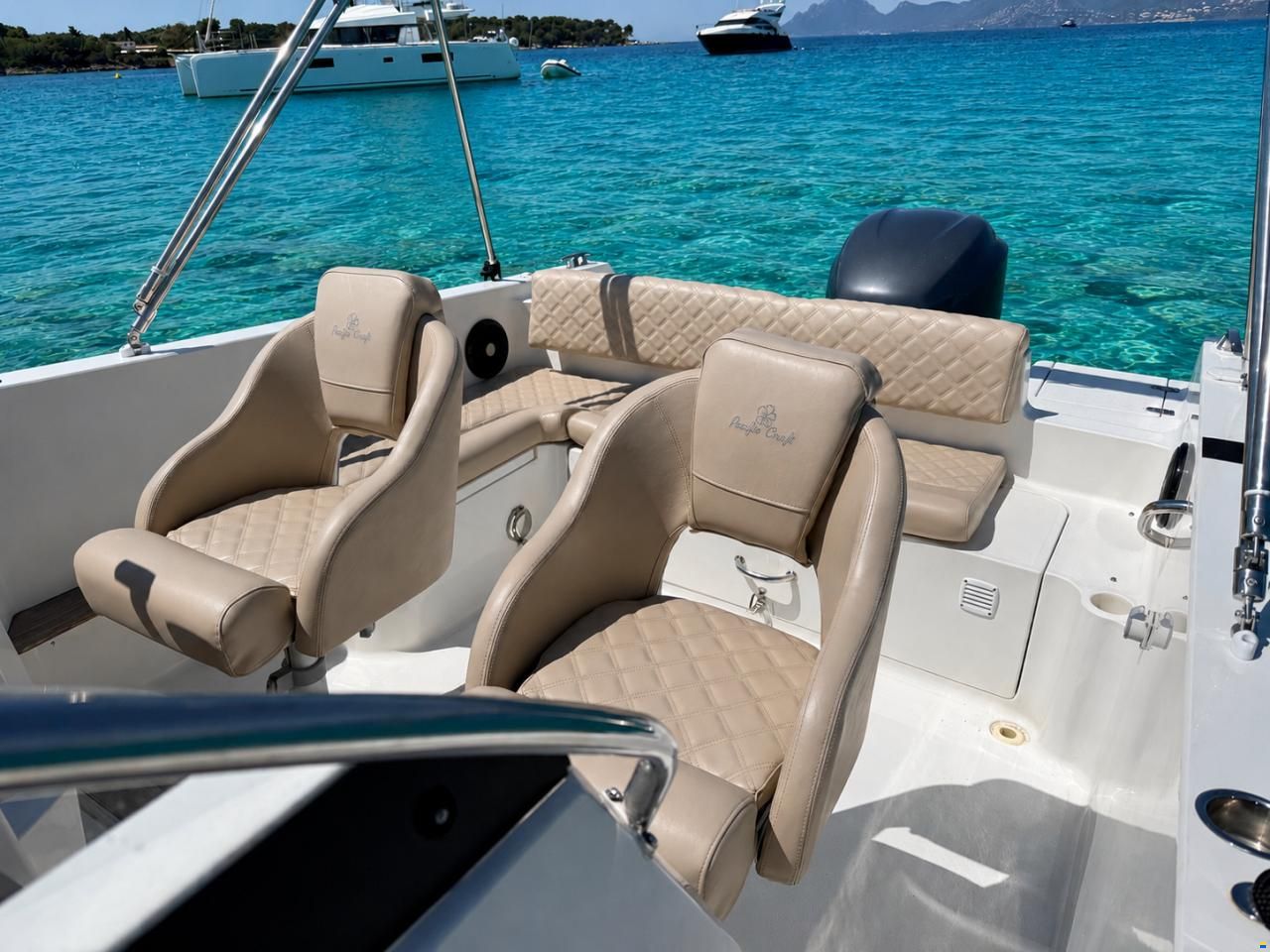 Pacific Craft 730 Sun Cruiser