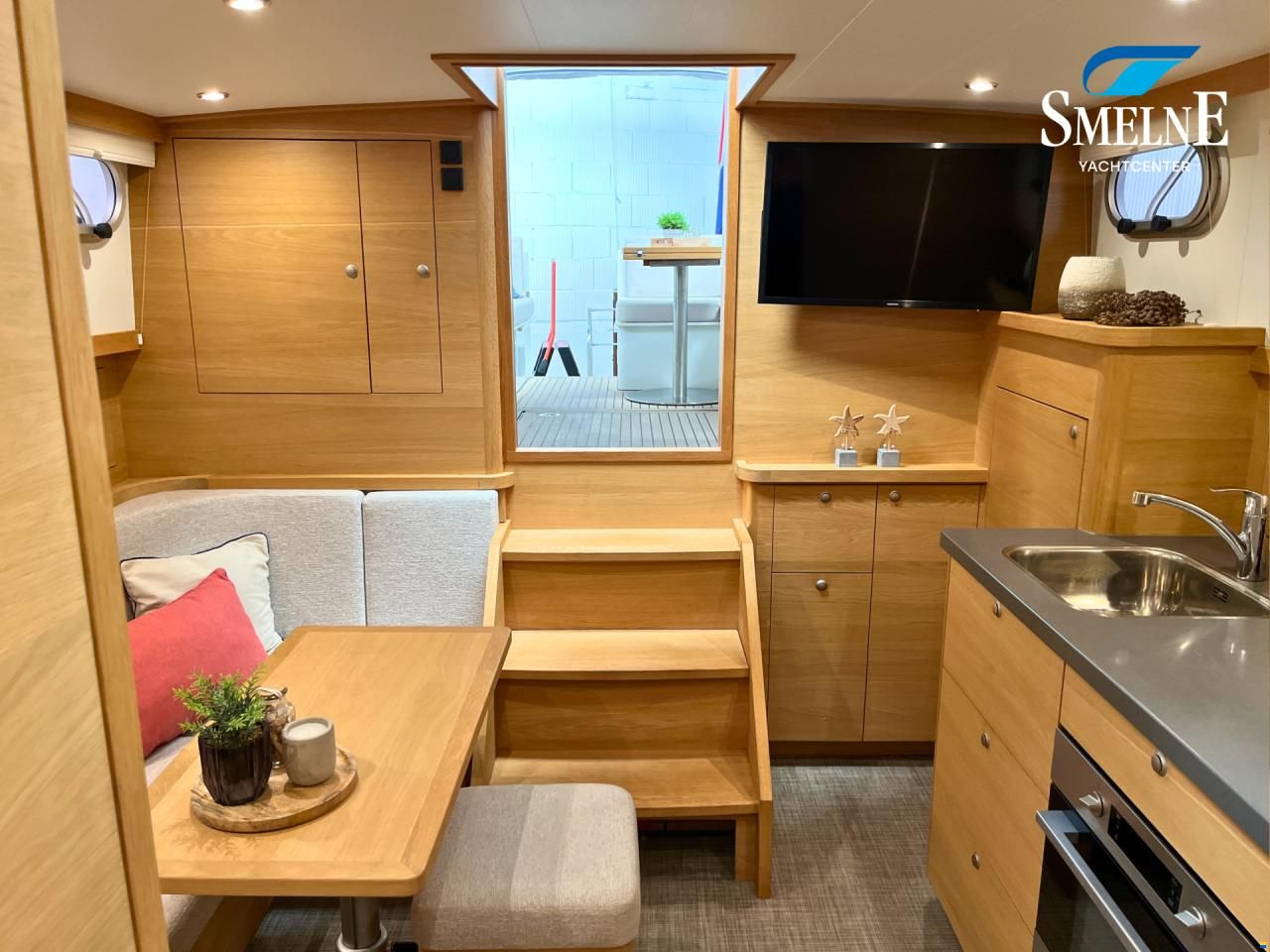 Vedette 10.30 Cabin Comfort Line