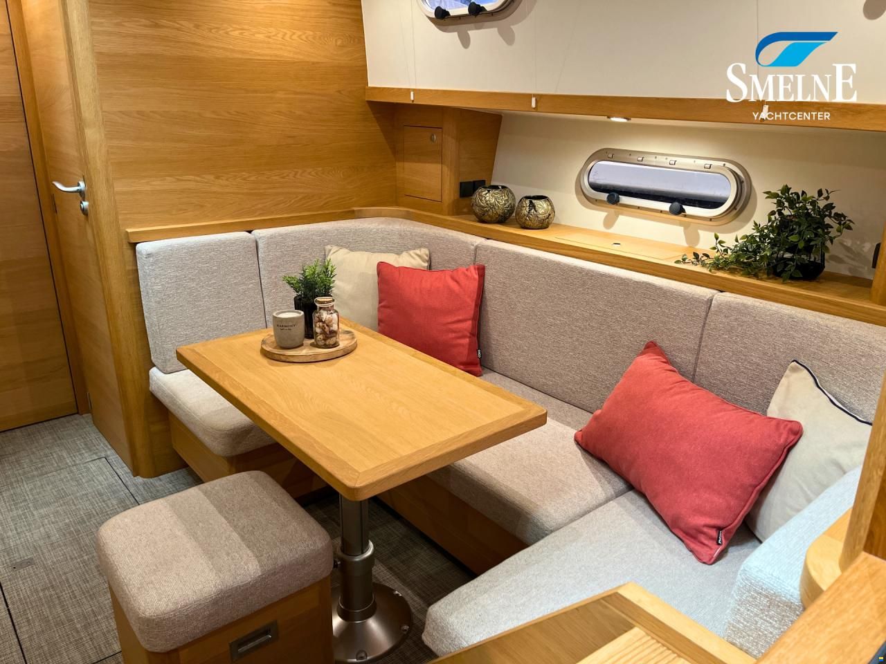 Vedette 10.30 Cabin Comfort Line