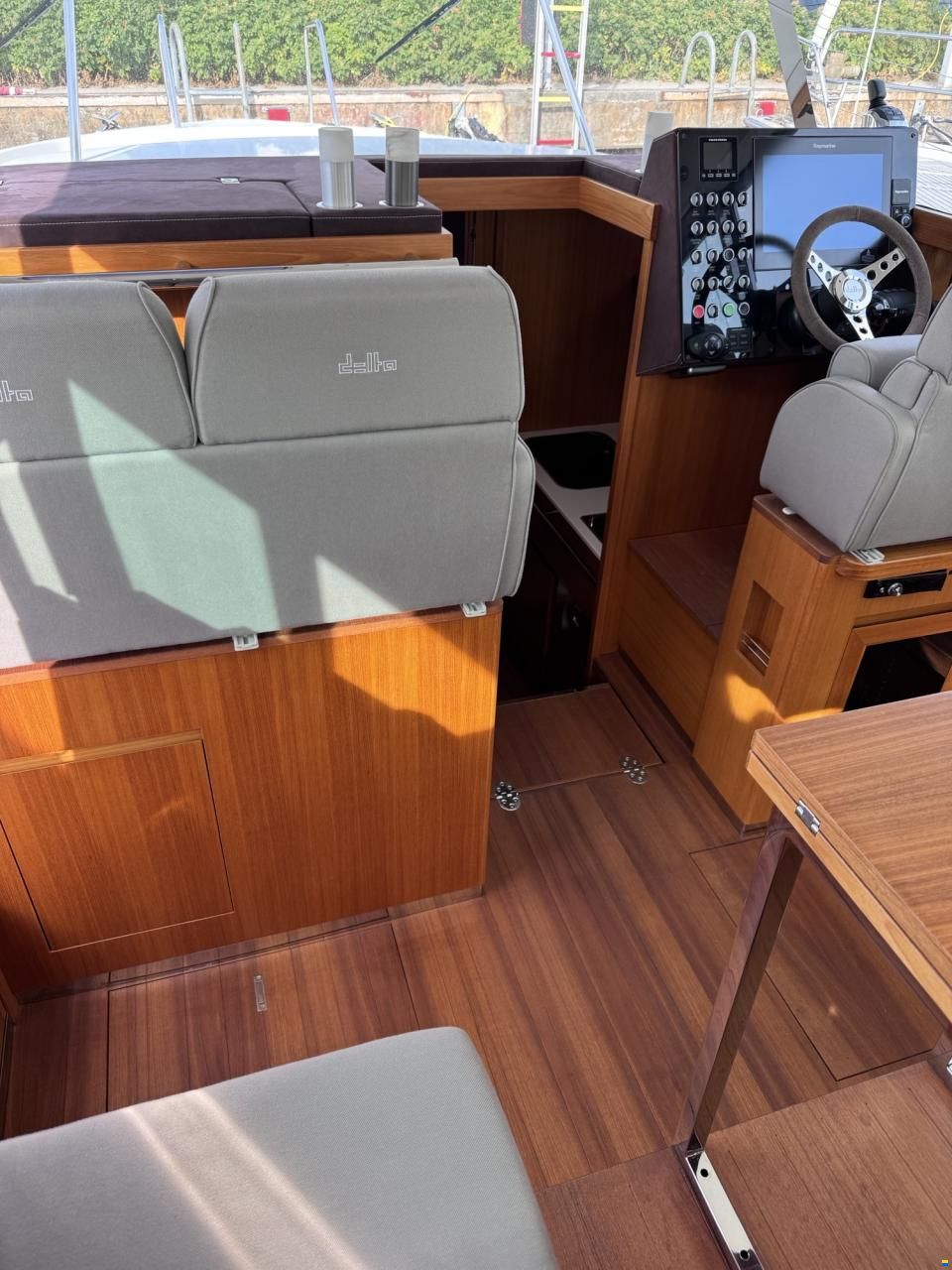 Delta Powerboats 40 WA