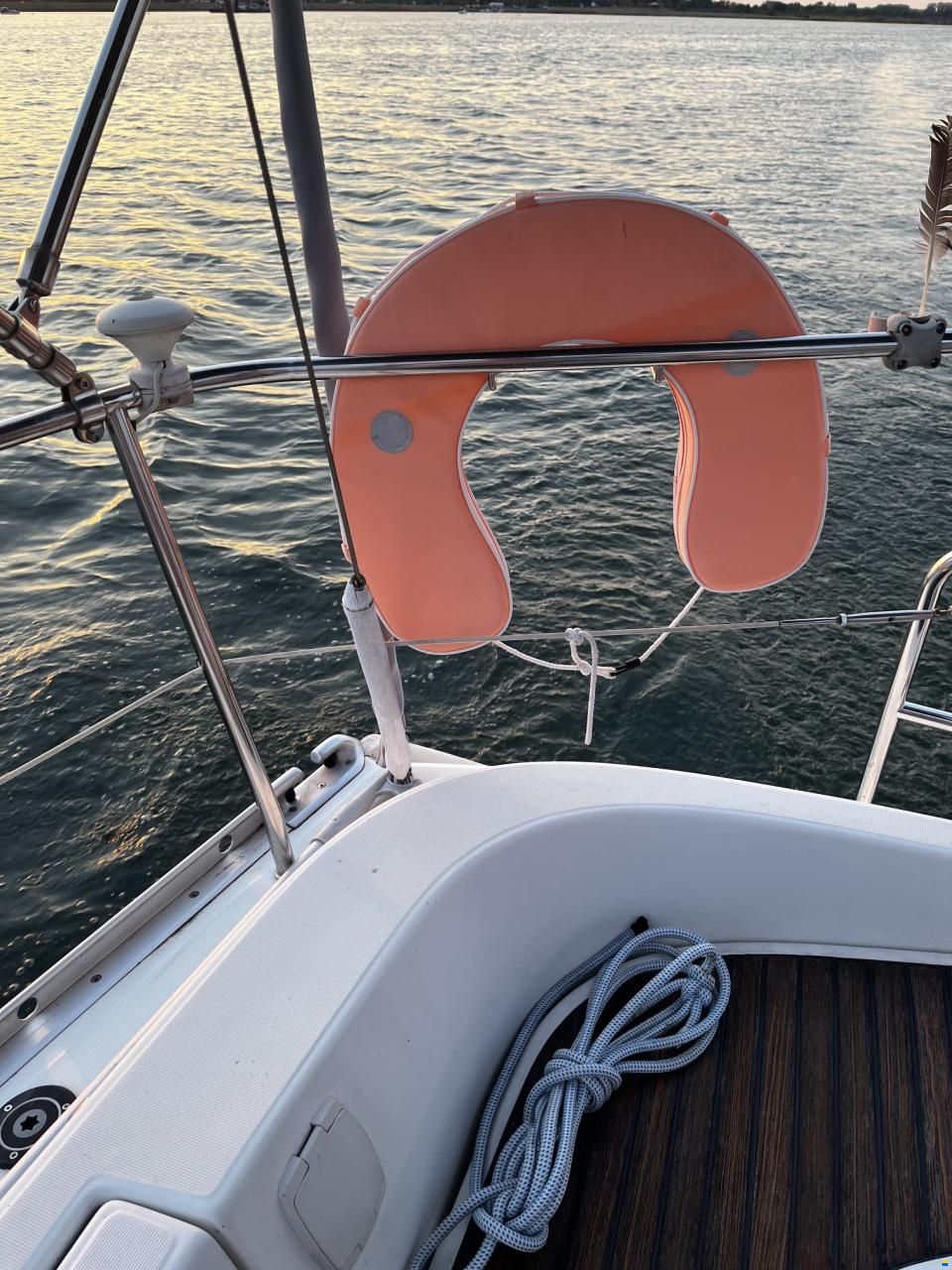 Beneteau Oceanis 323