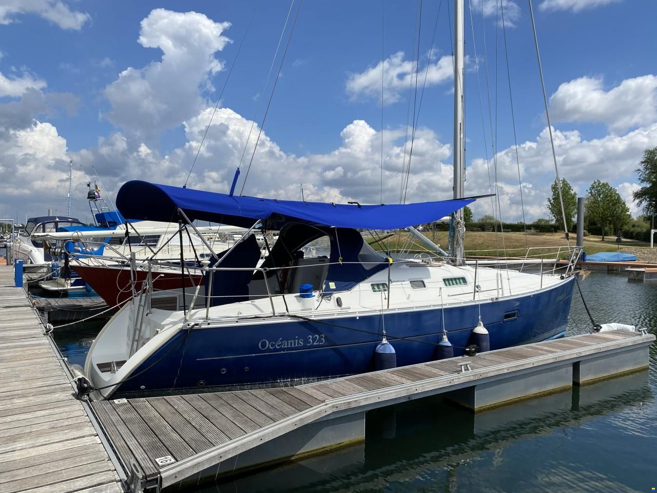 Beneteau Oceanis 323