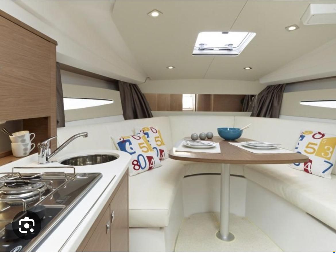 Jeanneau Leader 8