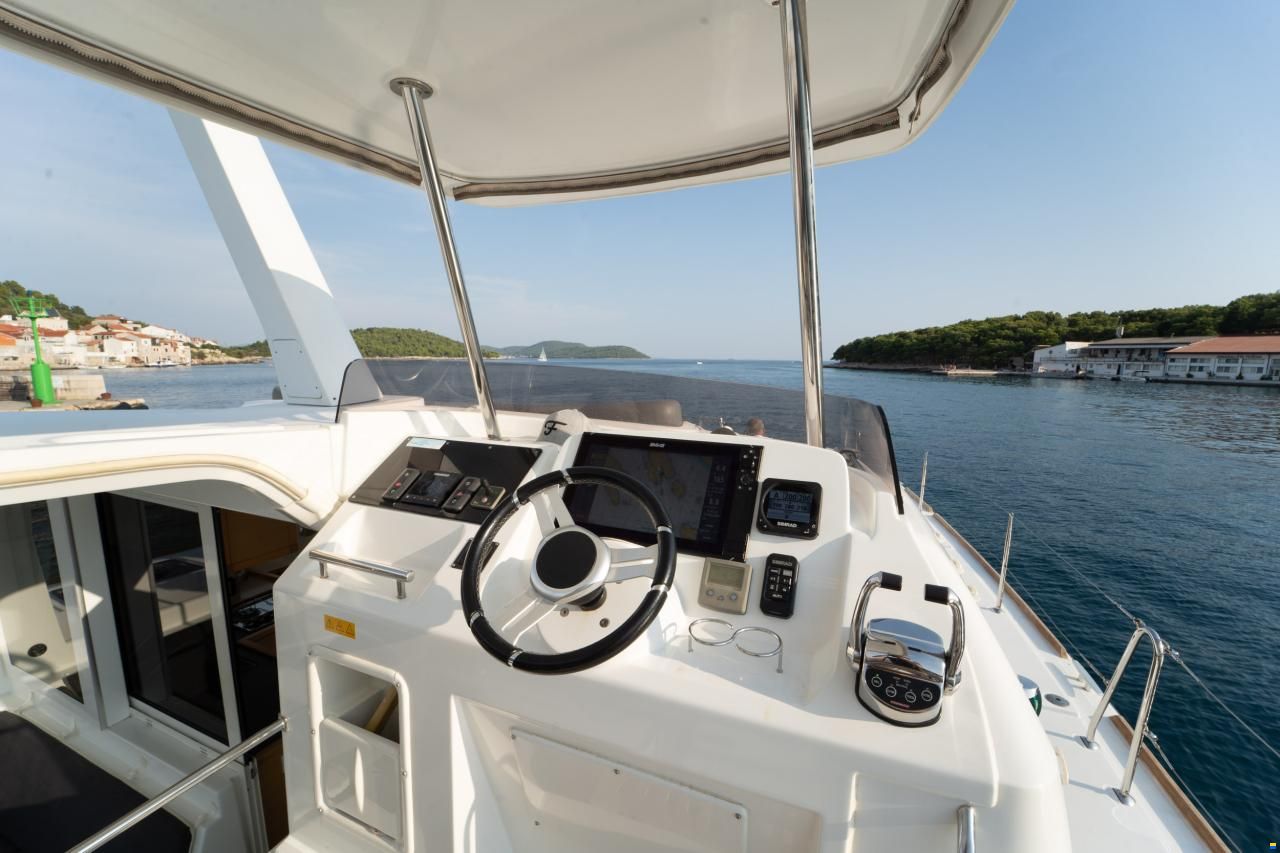 Lagoon 40 MY
